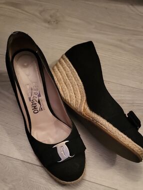 Salvatore Ferragamo Black Espadrille Wedges with Signature Bow 7.5